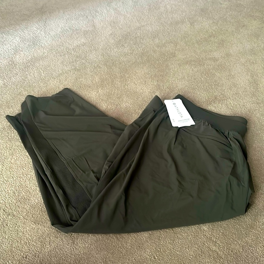 NWT Athleta Brooklyn ankle pant